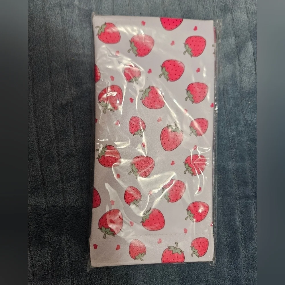 Set Of Two Soft Eyeglasses Cases!